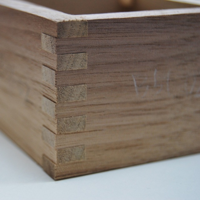 あられ組みビット加工例