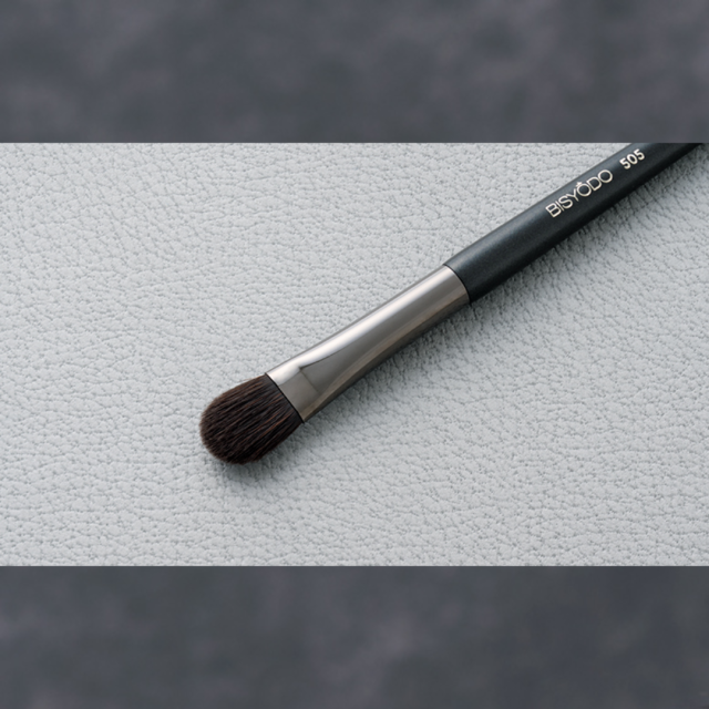 ウエダ美粧堂 メイクブラシ栞　SHIORI