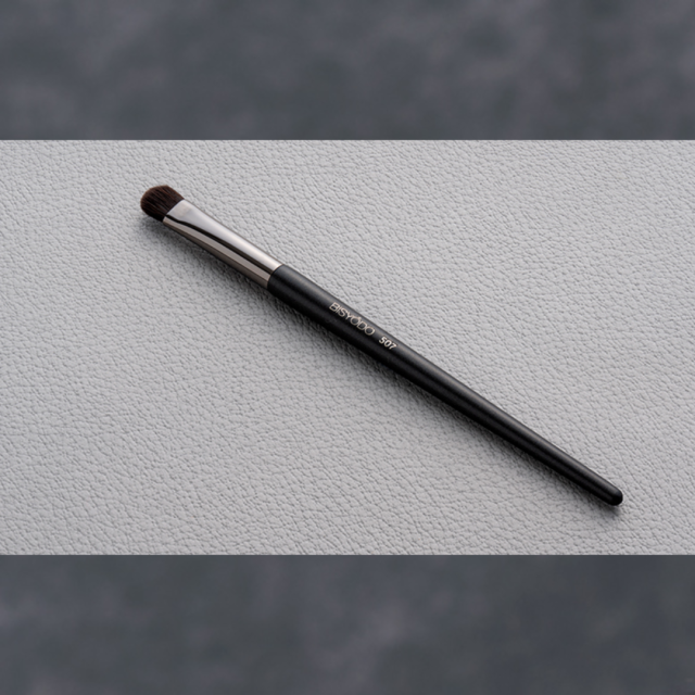 ウエダ美粧堂 メイクブラシ栞　SHIORI