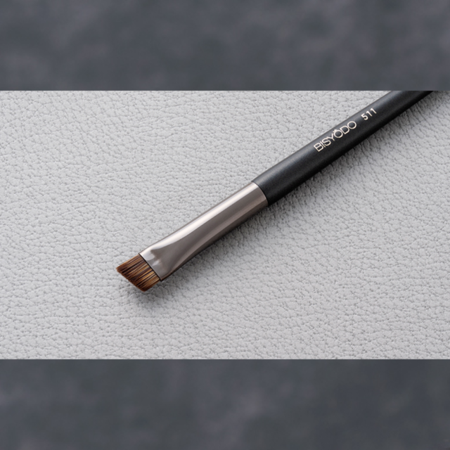 ウエダ美粧堂 メイクブラシ栞　SHIORI