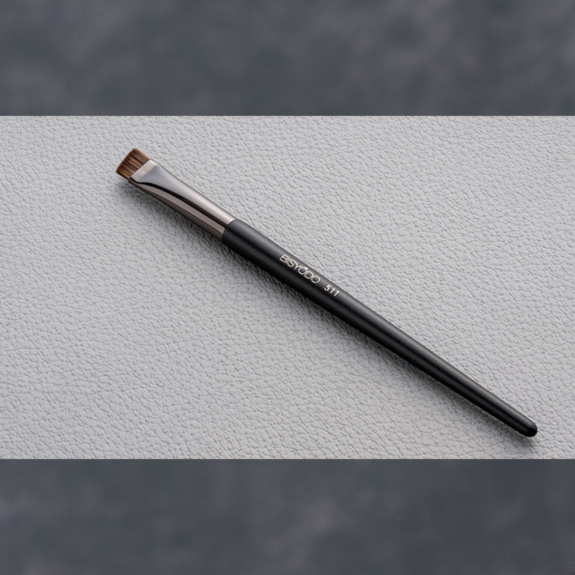 ウエダ美粧堂 メイクブラシ栞　SHIORI