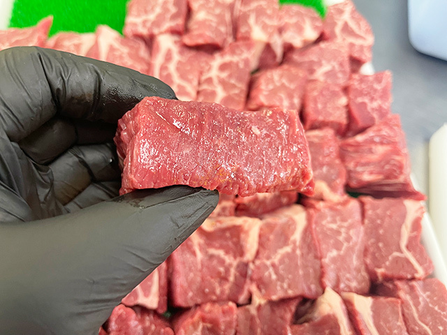 オーシャンビーフトモサンカク厚さ