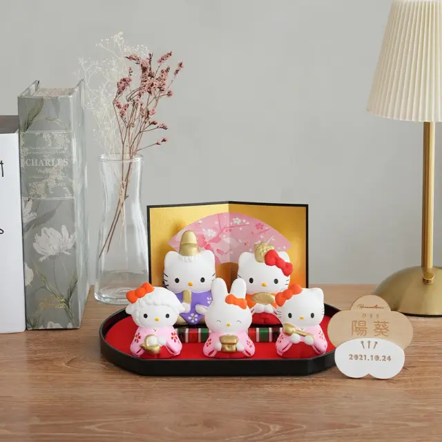 初節句 ひなまつり 雛人形】ハローキティとひなまつり 日本製 五人飾り