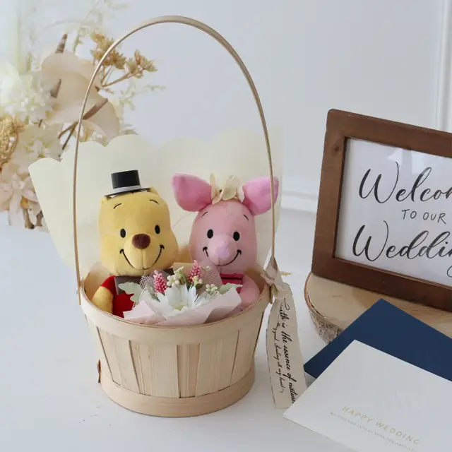 結婚式 電報 ギフト】くまのプーさんウェディングドールバスケット