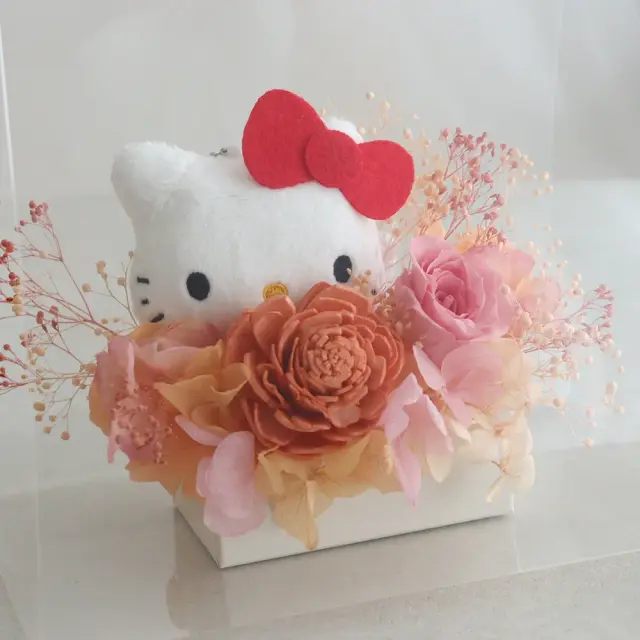 プリザーブドフラワー クリアバック　サンリオマスコットアレンジ