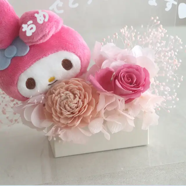 プリザーブドフラワー クリアバック　サンリオマスコットアレンジ