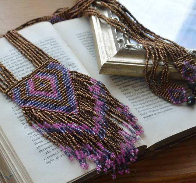 【日本発送】A-017　イギリスアンティークネックレス　ガラスビーズネックレス