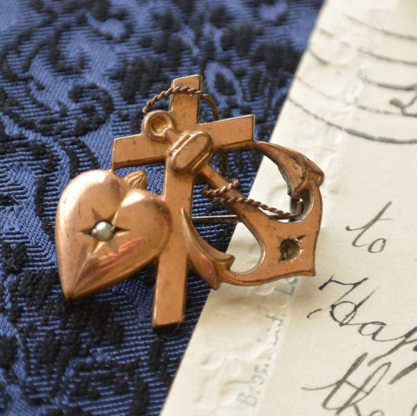 【日本発送】A-053  フランスアンティークブローチ