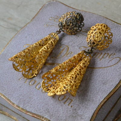 【日本発送】A-227　フランスアンティークイヤリング　フィリグリー