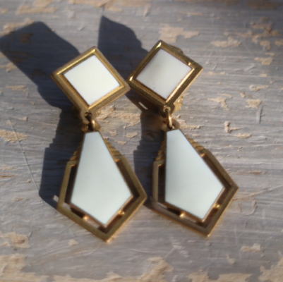 【日本発送】A-241　フランスアンティークイヤリング　エマイユ/エナメル＆ブラスイヤリング　デッドストック（未使用品）