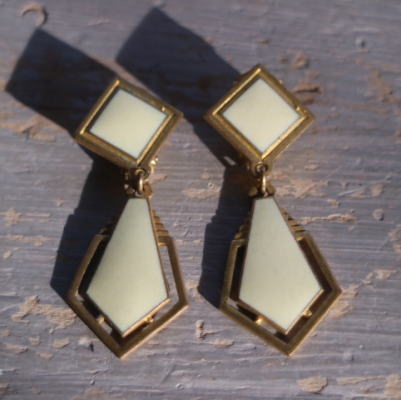 【日本発送】A-242　フランスアンティークイヤリング　エマイユ/エナメル＆ブラスイヤリング　デッドストック（未使用品）