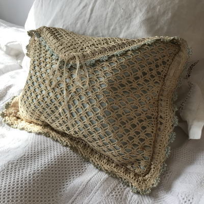 B1485　フランスアンティークレースランジェリーケース/パジャマケース　リネンクロシェレース 45x30cm