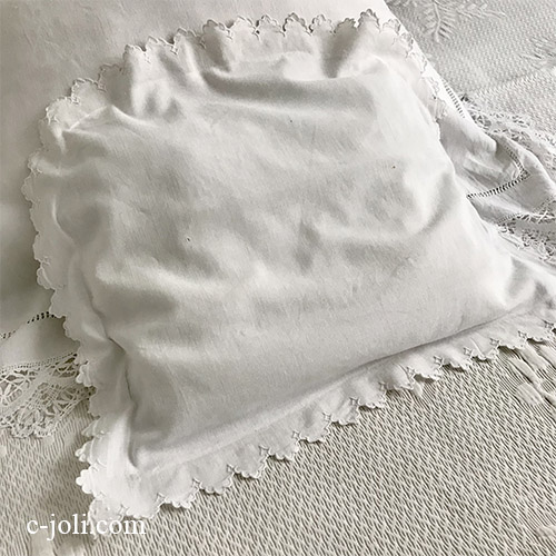 【パリ発送】B1593 フランスアンティークコットンベビーピローケース/ミニクッションケース　手刺繍コットン 50x43cm