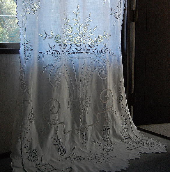 C-324　フランスアンティークカーテン　薔薇柄カットワーク手刺繍リネンカーテン 2m30
