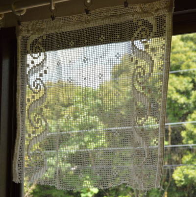 【日本発送】C-571　フランスアンティークレースカーテン　コットンフィレレース 51cm