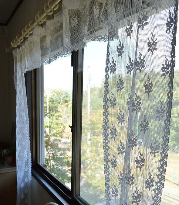 C-614　フランスアンティークレースカーテン　ハンドワークリネンフィレレース　202x193cm