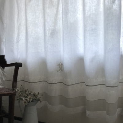 C1029 フランスアンティークレース＆リネンカフェカーテン　手刺繍モノグラム＆ドロンワークリネン＆レースカーテン 243x162cm