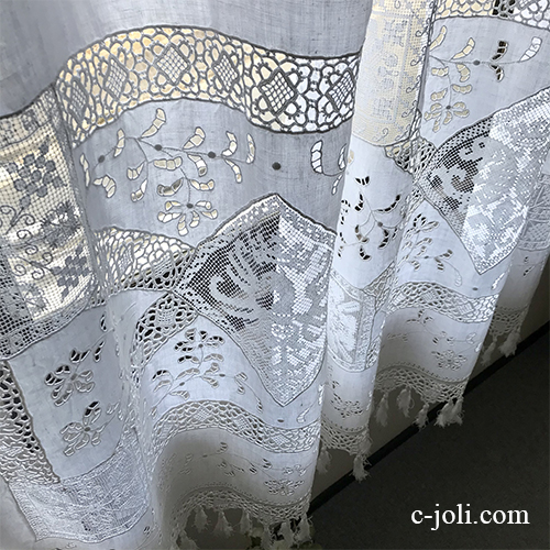 C1113 フランスアンティークリネンカーテン　カットワーク手刺繍リネン＆フィレレース＆クロシェレースカーテン 1m40