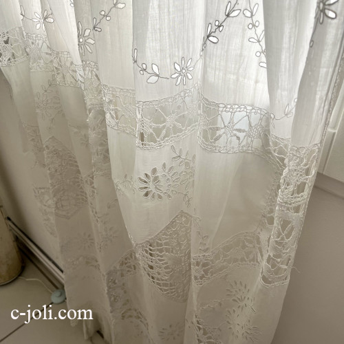 【パリ発送】C1192  フランスアンティークレースカーテン　カットワーク手刺繍リネンローン＆ボビンレース 123x150cm