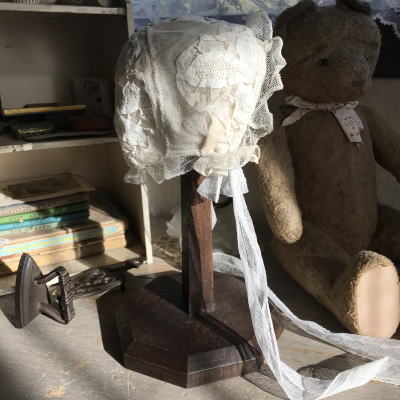 【日本発送】E-938 フランスアンティークドール/ベビーハット/ボネ　コットンチュールレース＆ボビンレース＆シルク