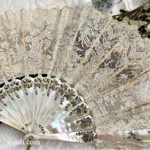 パリ発送】E1145 フランスアンティーク19世紀レース扇子