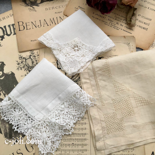 パリ発送】E1154 フランスアンティークレースハンカチ3枚 麻ローン