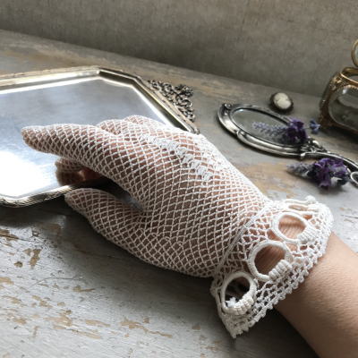 F-068  フランスアンティークレース手袋　リネンクロシェレース手袋　生成り