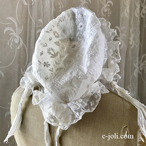 F-102 フランスアンティークレース＆手刺繍ボネ　ホワイトワーク麻ローン＆レースボンネット(帽子）　少女サイズ
