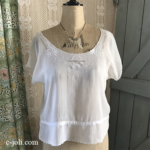 【日本発送】G-323 フランスアンティークリネンブラウス/トップス　マシーン刺繍リネンローンブラウス