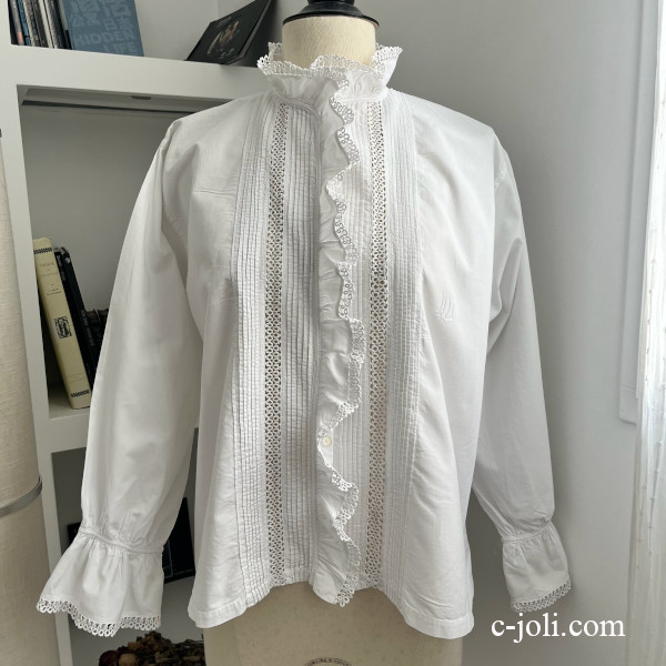 【パリ発送】G-367 フランスアンティークブラウス/トップス　タティングレース＆手刺繍モノグラムコットンブラウス
