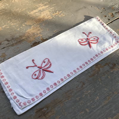 【日本発送】L-031　フレンチアンティーク手刺繍リネン　ナフキンケース