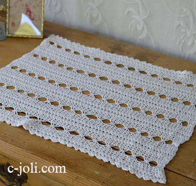【日本発送】L-997　イギリスアンティークレース　コットンレースマット
