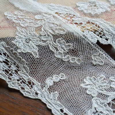 L1646　19世紀フランスアンティークリネンレースボーダー/テープレース 102cm