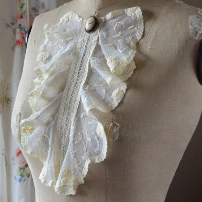 L1733　フランスアンティークレースつけ襟　コットンチュールレースフロント