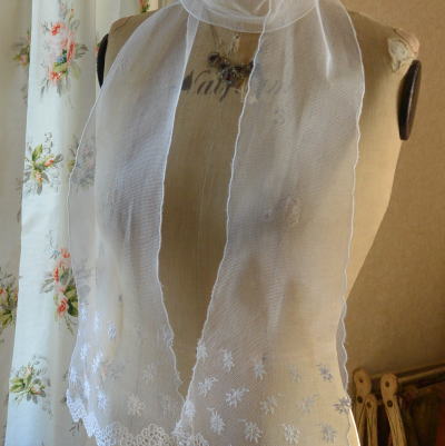 【日本発送】L1761　フランスアンティークレースストール　リネンレースマフラー 1m63