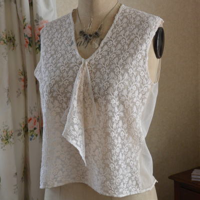 L1815 イギリスアンティークレースつけ襟/レースフロント コットン