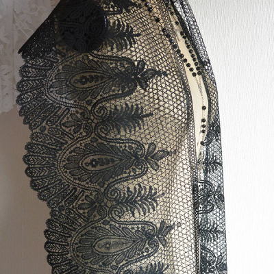 【日本発送】L2004　フランスアンティークレース/シルクボーダーテープレース　ブラックレース/黒レース 1m