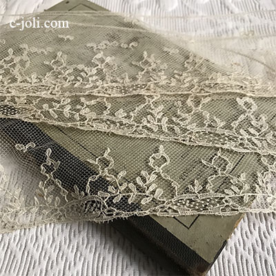 【パリ発送】L2531 フランスアンティークレーストリム/テープレース/ボーダーレース　19世紀アプリカシオンリネンチュールレース 95cm