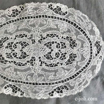 【パリ発送】L2570 イタリアアンティークボビンレースクロス　19世紀ミラノレース　40x28cm