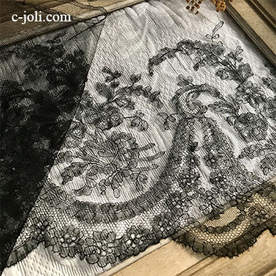 【パリ発送】L2602 フランスアンティークレース/リネンボーダーテープレース　1900年シャンティイブラックレース/黒レース 34x203cm