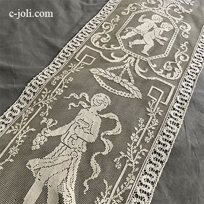 【パリ発送】L2612 フランスアンティークレースランナー/レースパネル　1880年代エンジェル柄ハンドワークフィレレース＆ボビンレースクロス 37x138cm