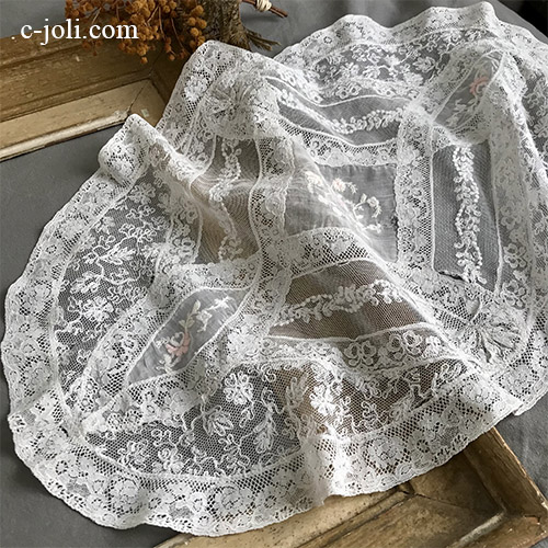 【パリ発送】L2627 フランスアンティークノルマンディーレース　ホワイトワーク手刺繍コットンローン＆マシーンレースマット  56x34cm