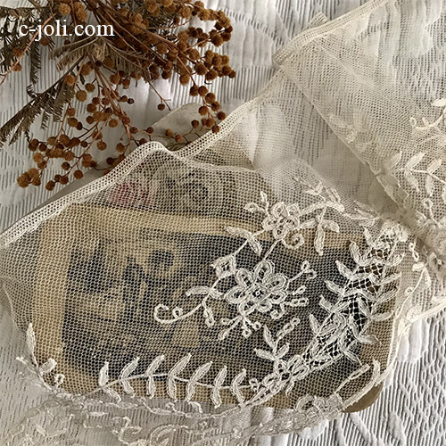 【パリ発送】L2657 フランスアンティークレーストリム/テープレース/ボーダーレース　19世紀アプリカシオンリネンチュールレース 1m02