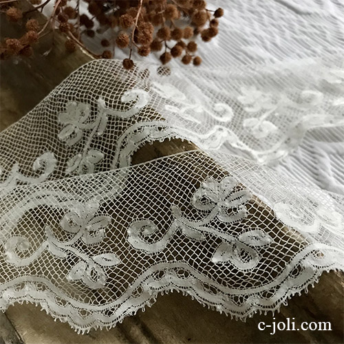 【パリ発送】L2702 フランスアンティークレーストリム/テープレース/ボーダーレース　19世紀リネンヴァランシエンヌレース 輪状2m08