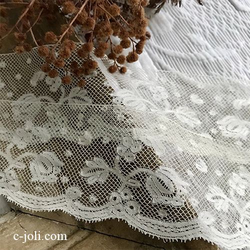 【パリ発送】L2704 フランスアンティークレーストリム/テープレース/ボーダーレース　19世紀リネンヴァランシエンヌレース 1m14