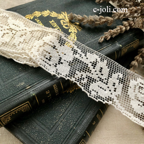 【パリ発送】L2756 フランスアンティークレーストリム/テープレース/ボーダーレース　ハンドワークリネンフィレレース 1m40