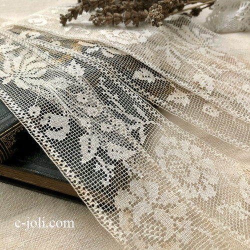 【日本発送】L2759 フランスアンティークレーストリム/テープレース/ボーダーレース　ハンドワークリネンフィレレース 1m20