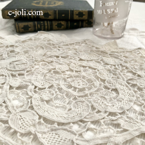 【パリ発送】L2762 フランスアンティークレース/テーブルマット　リネンニードルポイントレースクロス 44x28cm