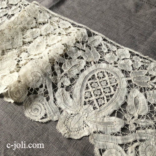 【日本発送】L2817  フランスアンティークレーストリム/テープレース/幅広ボーダーレース　生成りリネンボビンレース 53cm