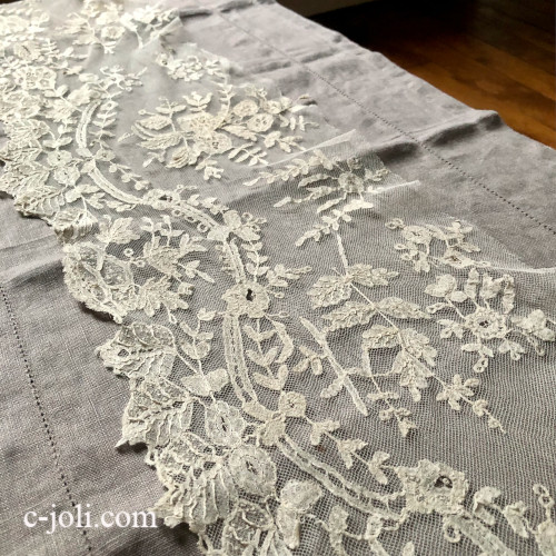 お取り置き専用 10/1 まで アンティークレース お取り置き専用 10/1 まで アンティークレース 2025.10.26(日) こちら